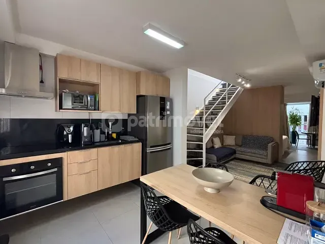 Cobertura / Penthouse 1 quarto e 1 banheiro, à venda, no bairro Copacabana em Rio de Janeiro