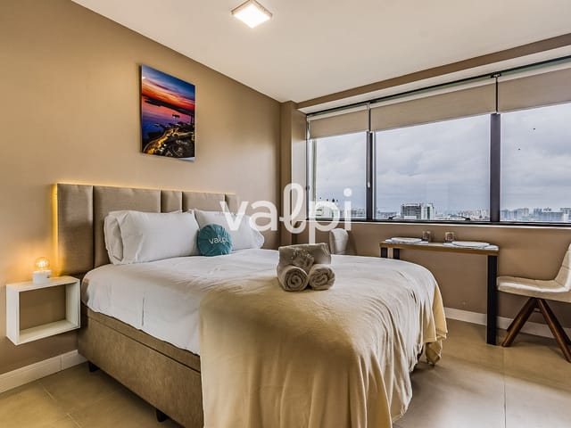 Studio com 39m² 1 quarto e 1 banheiro, para alugar, no bairro Três Figueiras em Porto Alegre