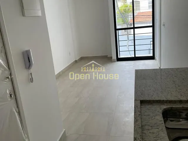 Studio 1 quarto e 1 banheiro, à venda, no bairro Jardim Amália em Volta Redonda