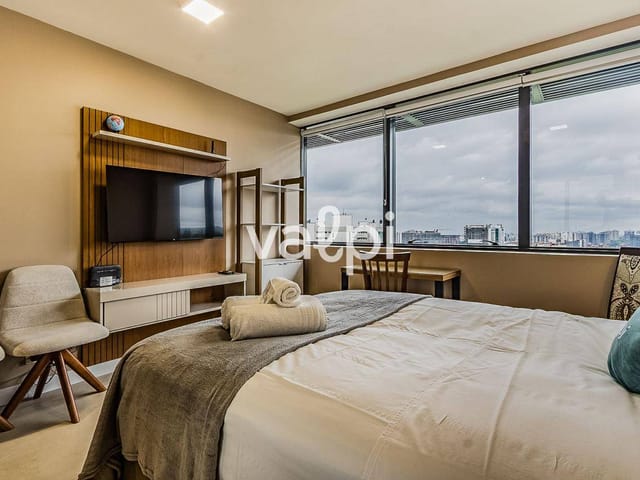 Studio com 39m² 1 quarto e 1 banheiro, para alugar, no bairro Três Figueiras em Porto Alegre