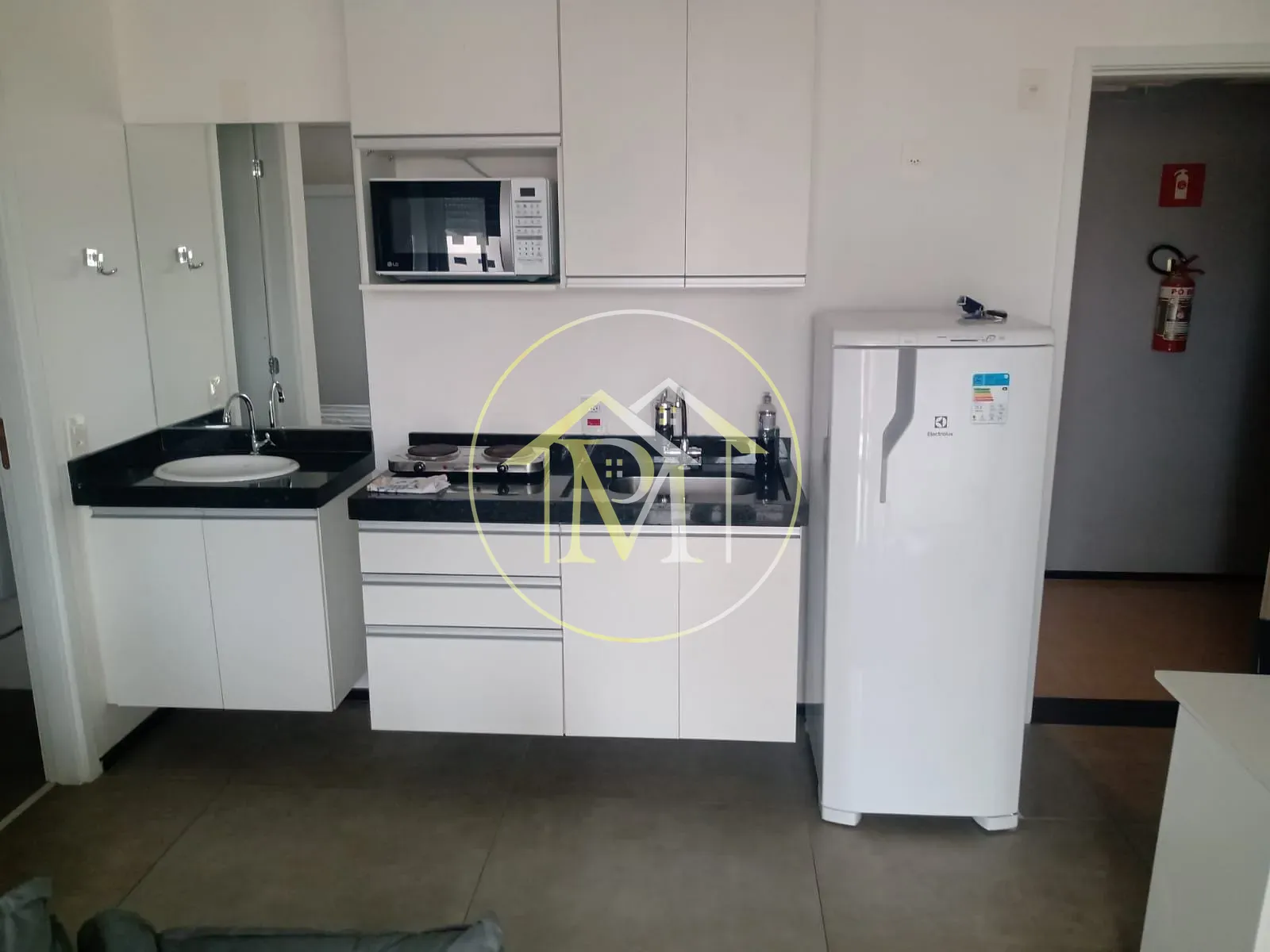 Apartamento, 1 quarto, 32 m² - Foto 2