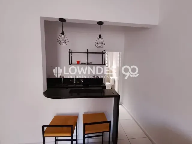 Studio com 26m² 1 quarto e 1 banheiro, para alugar, no bairro Laranjeiras em Rio de Janeiro