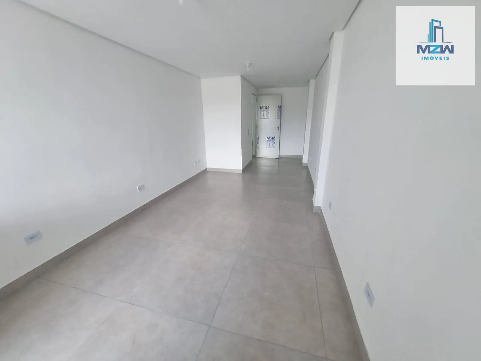 Apartamento, 1 quarto, 28 m² - Foto 2