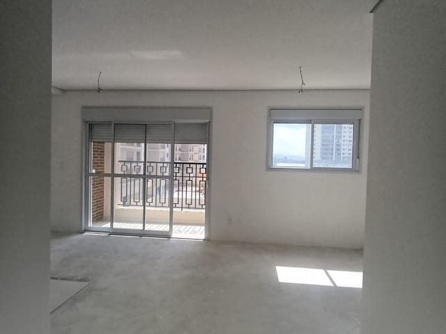Apartamento 1 quarto e 2 banheiros, à venda, no bairro Vila Dom Pedro I em São Paulo