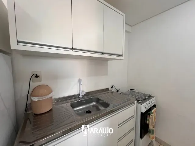 Studio 1 quarto e 1 banheiro, para alugar, no bairro Centro em Itajaí