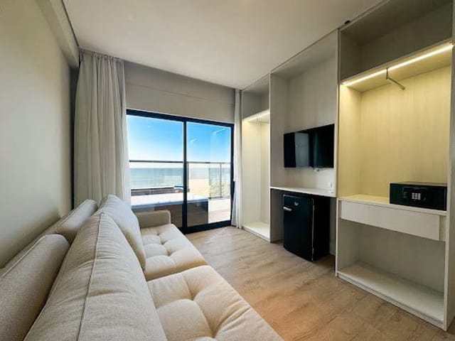 Studio 1 quarto e 1 banheiro, à venda, no bairro Ilhota em Itapema