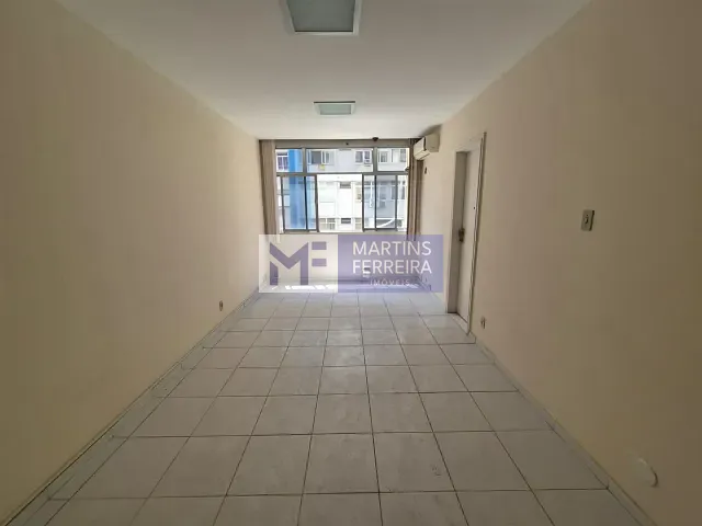 Studio com 37m² 1 quarto e 1 banheiro, à venda, no bairro Copacabana em Rio de Janeiro