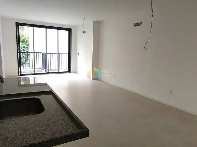 Studio com 38m² 1 quarto e 1 banheiro, à venda, no bairro Glória em Rio de Janeiro