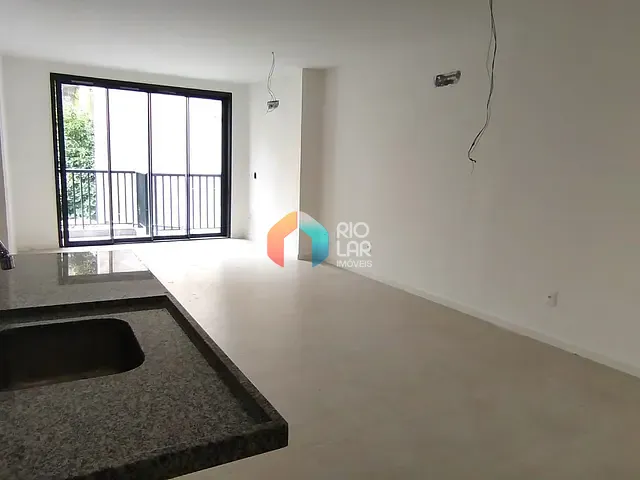 Studio com 38m² 1 quarto e 1 banheiro, à venda, no bairro Glória em Rio de Janeiro