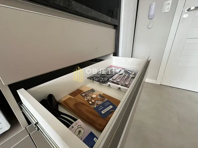 Studio com 32m² 1 quarto e 1 banheiro, à venda, no bairro Vila Nova em Novo Hamburgo