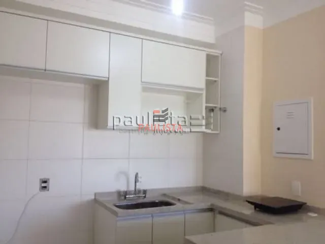 Apartamento 1 quarto e 1 banheiro, à venda ou para alugar, no bairro Vila Dom Pedro I em São Paulo