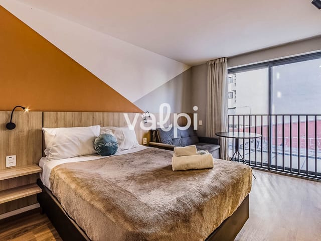 Studio com 36m² 1 quarto e 1 banheiro, para alugar, no bairro Auxiliadora em Porto Alegre