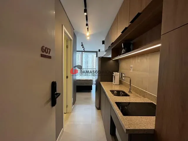 Studio 1 quarto e 1 banheiro, para alugar, no bairro Vila Gomes Cardim em São Paulo