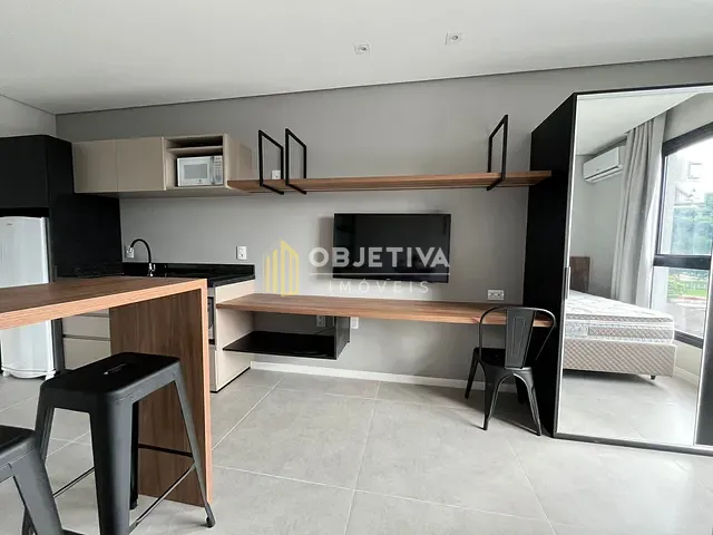 Studio com 32m² 1 quarto e 1 banheiro, à venda, no bairro Vila Nova em Novo Hamburgo