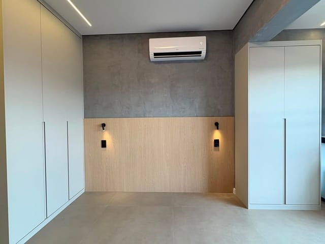 Studio 1 quarto e 1 banheiro, à venda, no bairro Vila Firmiano Pinto em São Paulo