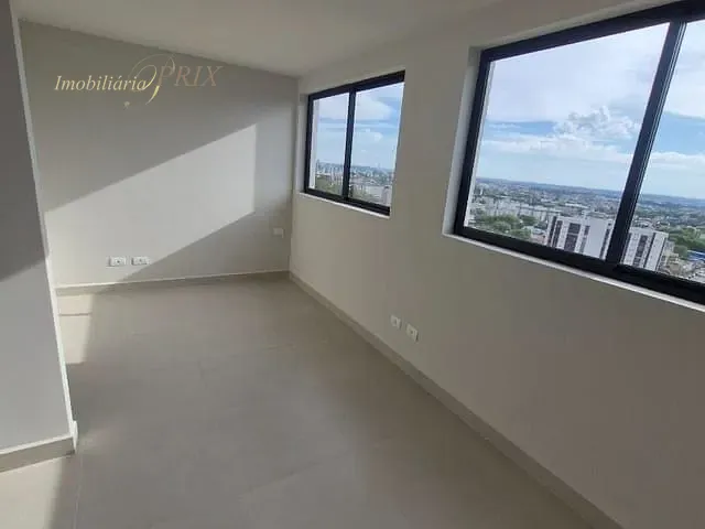 Studio com 40m² 1 quarto e 1 banheiro, à venda, no bairro Portão em Curitiba