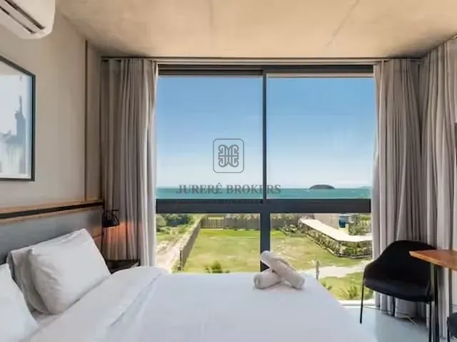 Studio 1 quarto e 1 banheiro, à venda, no bairro Jurerê em Florianópolis