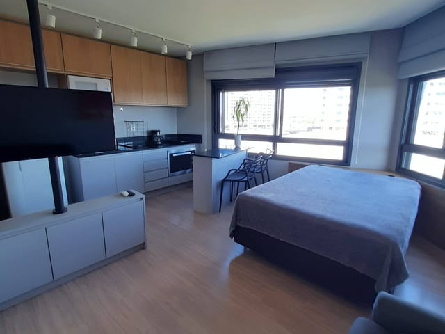 Studio 1 quarto e 1 banheiro, à venda, no bairro São Gonçalo em Pelotas