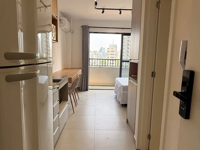 Studio com 28m² 1 quarto e 1 banheiro, para alugar, no bairro Pinheiros em São Paulo