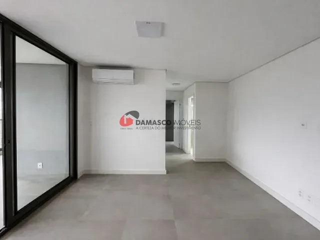 Studio 2 quartos e 1 banheiro, para alugar, no bairro Vila Gomes Cardim em São Paulo