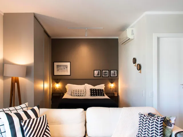 Studio com 80m² 1 quarto e 1 banheiro, à venda, no bairro Centro em Florianópolis