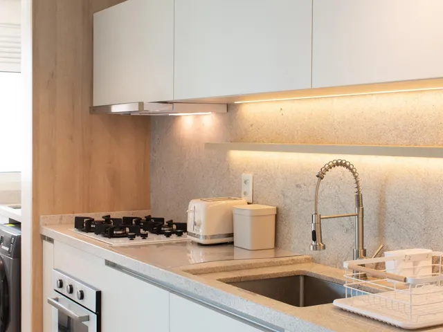 Studio 1 quarto e 1 banheiro, para alugar, no bairro Centro em Florianópolis