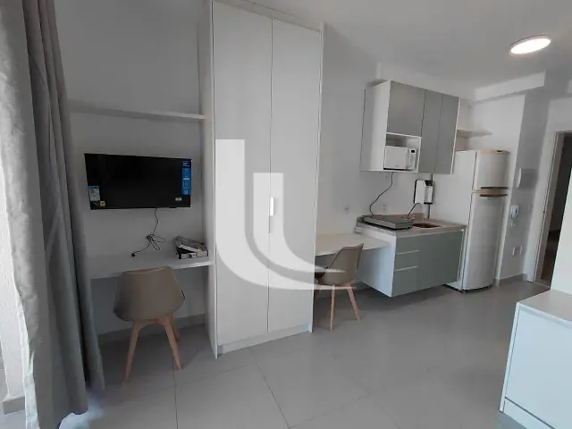 Studio 1 quarto e 1 banheiro, para alugar, no bairro Vila Firmiano Pinto em São Paulo