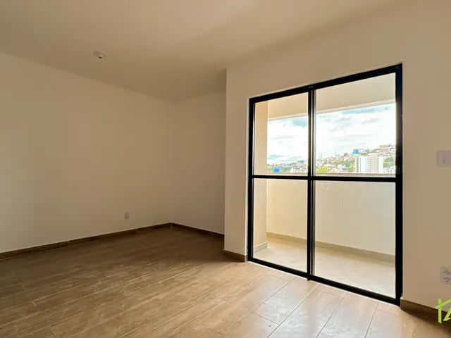 Studio 1 quarto e 1 banheiro, à venda, no bairro São Pedro em Juiz de Fora