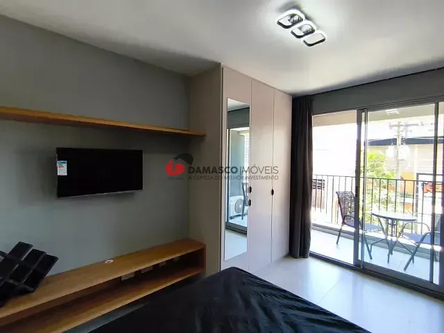 Studio 1 quarto e 1 banheiro, para alugar, no bairro Vila Firmiano Pinto em São Paulo