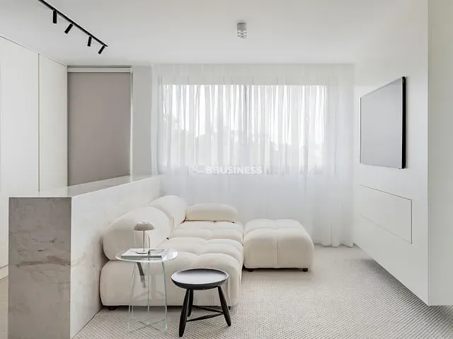 Studio 1 quarto e 1 banheiro, à venda, no bairro Petrópolis em Porto Alegre