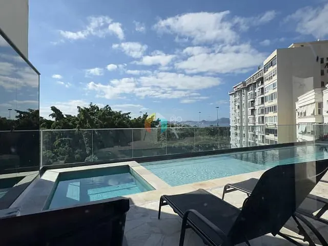 Studio com 39m² 1 quarto e 1 banheiro, à venda, no bairro Glória em Rio de Janeiro