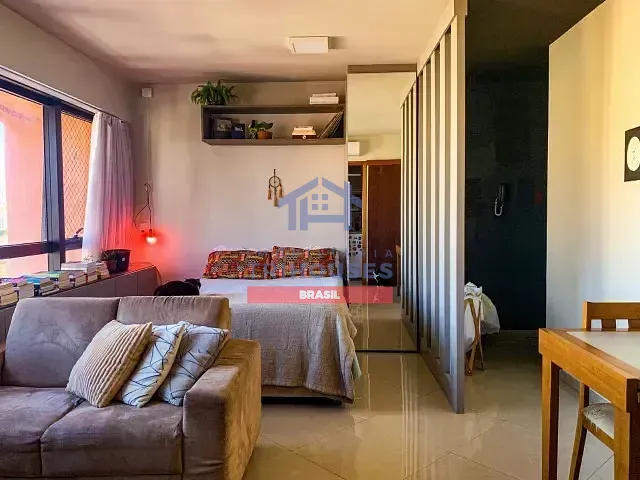 Studio com 48m² 1 quarto e 1 banheiro, à venda, no bairro Centro em Curitiba