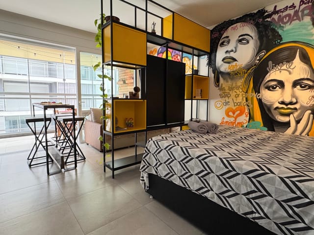 Studio com 70m² 1 quarto e 1 banheiro, à venda, no bairro Centro em Pelotas