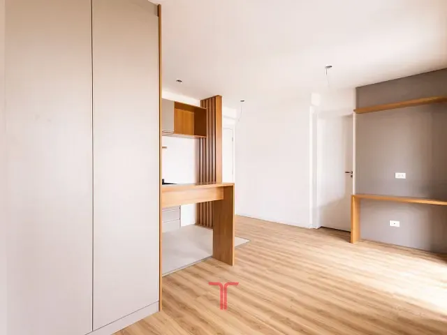 Studio com 45m² 1 quarto e 1 banheiro, à venda, no bairro Mercês em Curitiba
