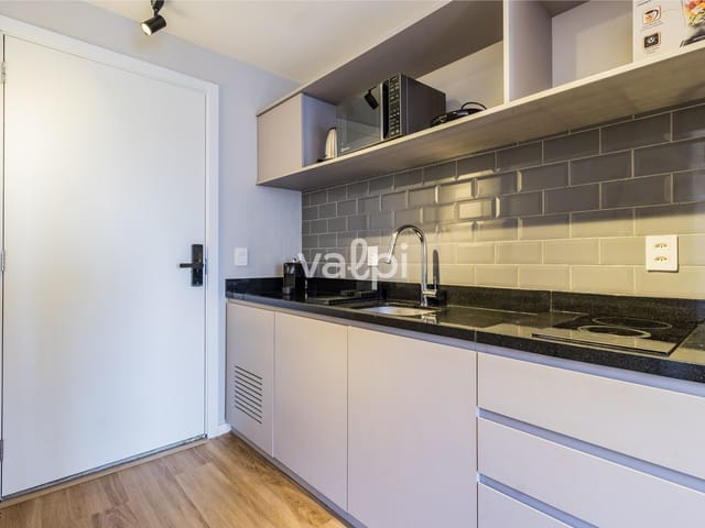 Studio com 36m² 1 quarto e 1 banheiro, à venda ou para alugar, no bairro Auxiliadora em Porto Alegre