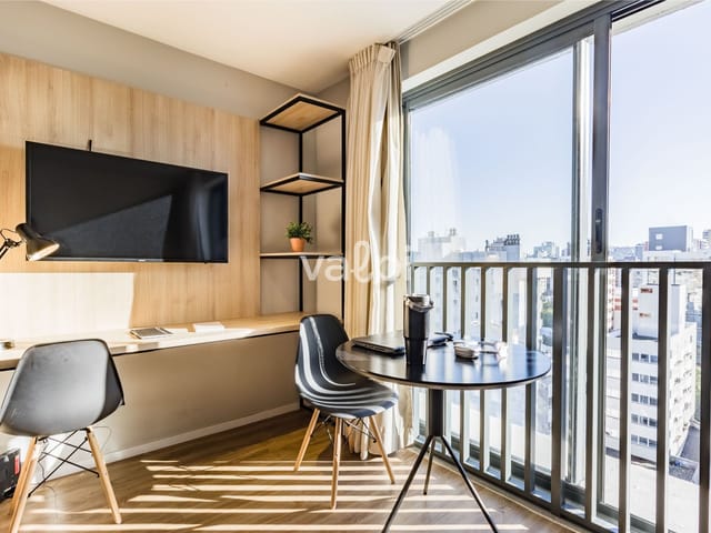 Studio com 36m² 1 quarto e 1 banheiro, à venda ou para alugar, no bairro Auxiliadora em Porto Alegre