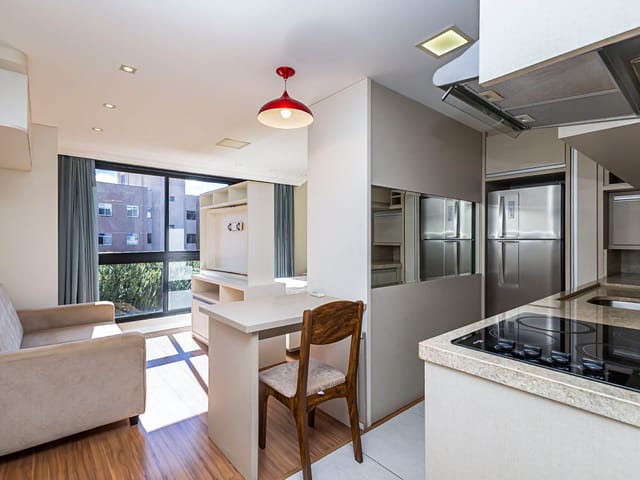 Studio 1 quarto e 1 banheiro, para alugar, no bairro Alto da Glória em Curitiba