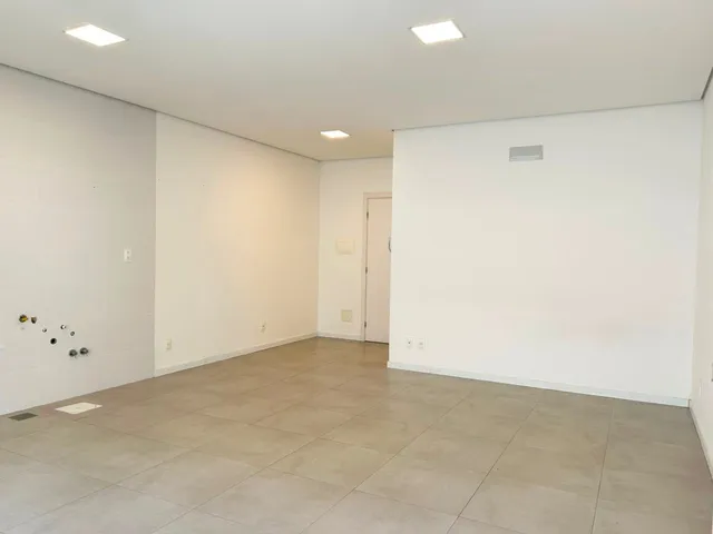 Studio com 56m² 1 quarto e 1 banheiro, à venda, no bairro Centro em Pelotas