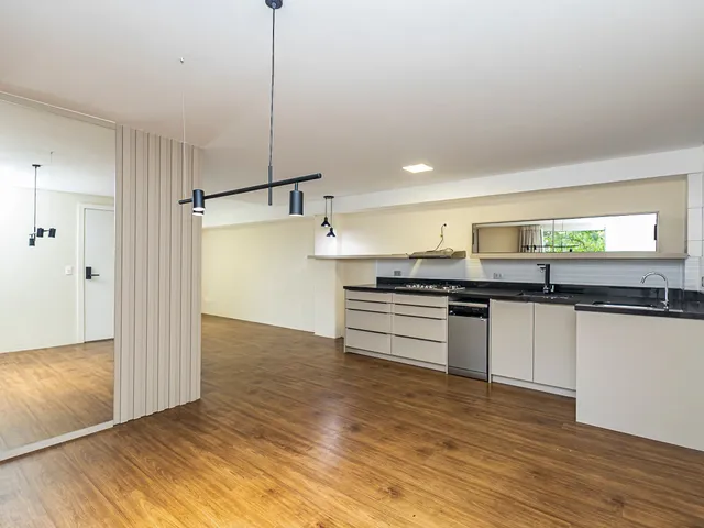 Studio com 94m² 1 quarto e 1 banheiro, à venda, no bairro Campo Comprido em Curitiba