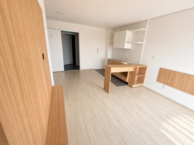 Studio 1 quarto e 1 banheiro, para alugar, no bairro Centro em Pelotas