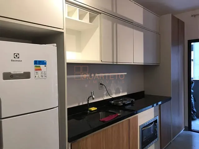 Studio 1 quarto e 1 banheiro, à venda ou para alugar, no bairro Pinheiros em São Paulo