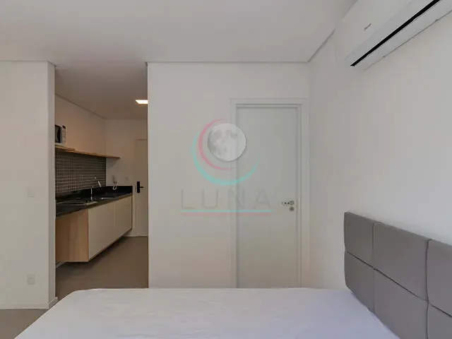 Studio 1 quarto e 1 banheiro, para alugar, no bairro Higienópolis em São Paulo