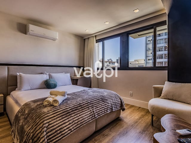 Studio com 38m² 1 quarto e 1 banheiro, para alugar, no bairro Rio Branco em Porto Alegre