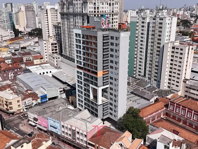 Studio com 40m² 1 quarto e 1 banheiro, à venda, no bairro Centro em Curitiba