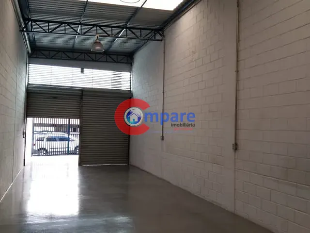 Studio com 150m², para alugar, no bairro Jardim Dona Meri em Guarulhos