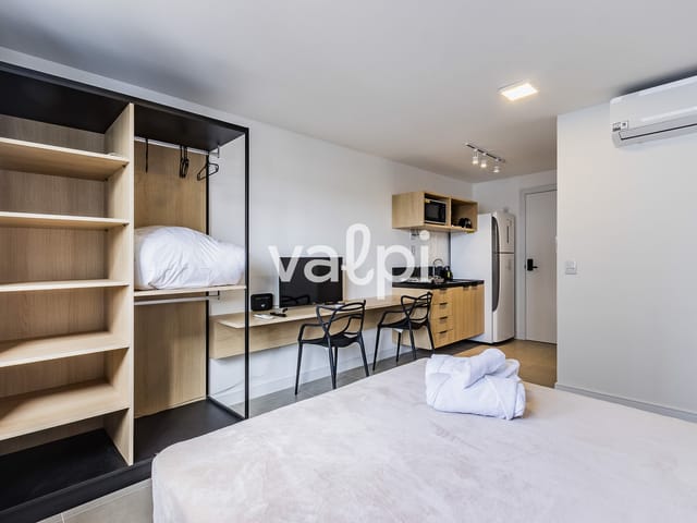 Studio com 38m² 1 quarto e 1 banheiro, para alugar, no bairro Rio Branco em Porto Alegre