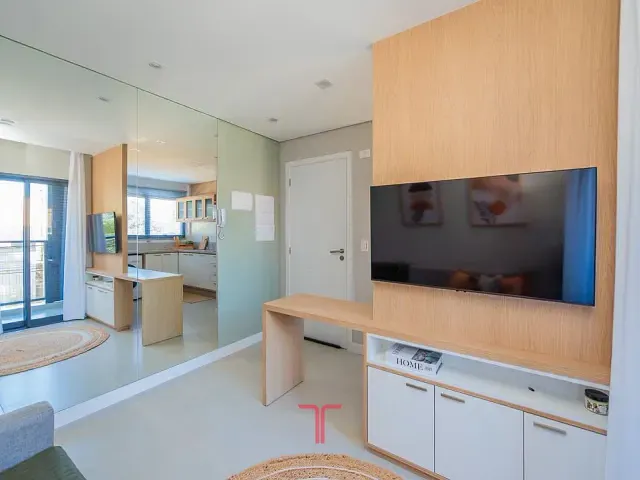 Studio com 45m² 1 quarto e 1 banheiro, à venda, no bairro Capão Raso em Curitiba