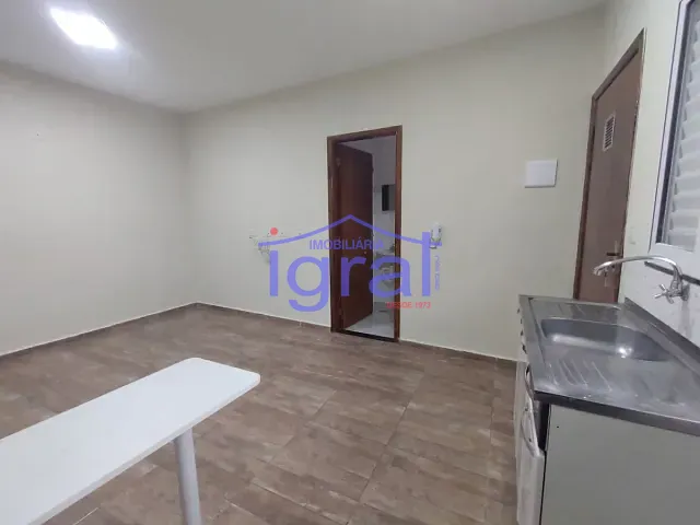 Studio 1 quarto e 1 banheiro, para alugar, no bairro Vila Guarani (Z Sul) em São Paulo