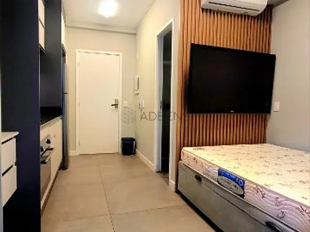 Studio 1 quarto e 1 banheiro, à venda, no bairro República em São Paulo