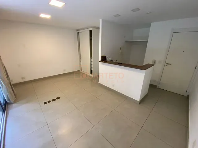 Studio 1 quarto e 1 banheiro, para alugar, no bairro Sumarezinho em São Paulo